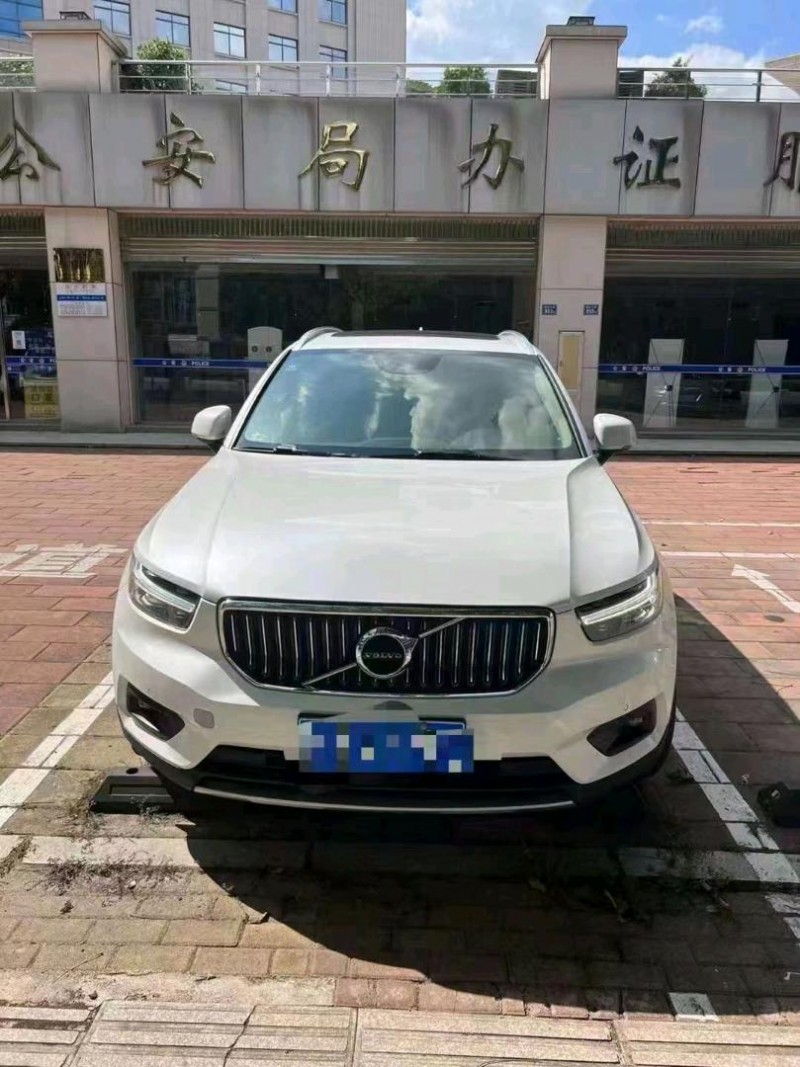 珠海20年沃尔沃XC401