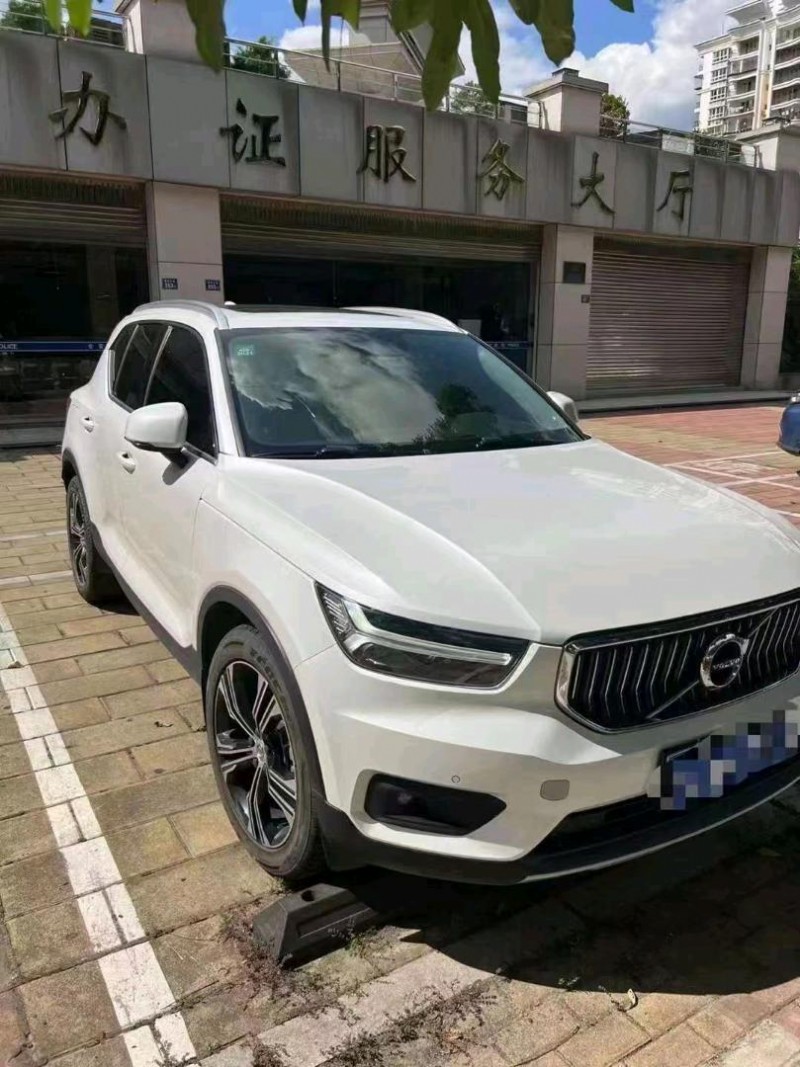 珠海20年沃尔沃XC402