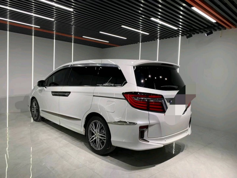 成都21年本田艾力绅7