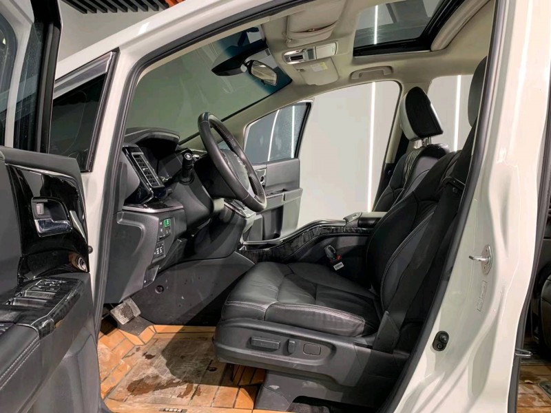 成都21年本田艾力绅9