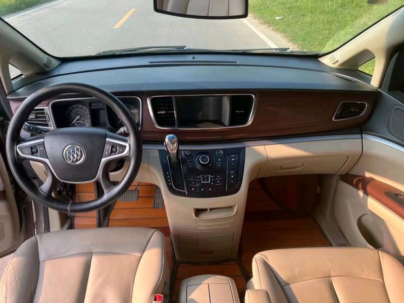 邢台17年别克GL88