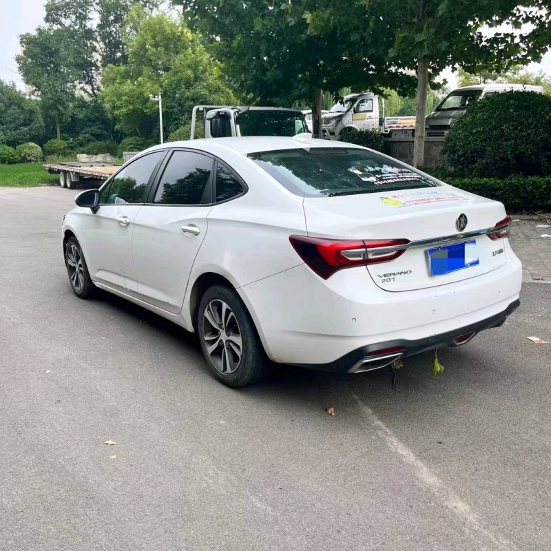 济南20年别克威朗6