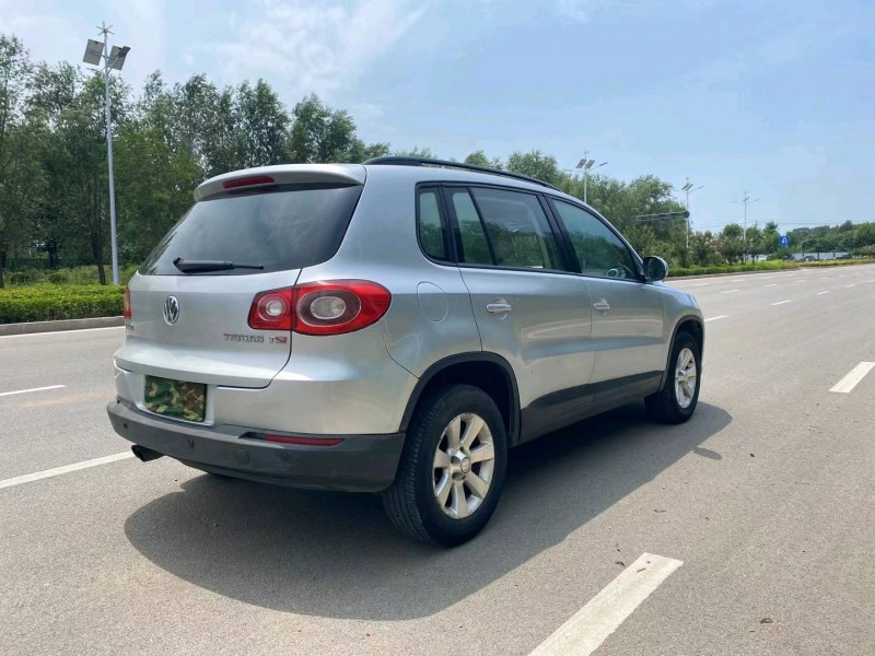 济南11年大众途观4