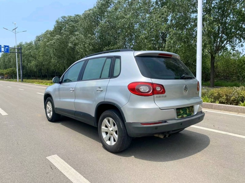 济南11年大众途观5