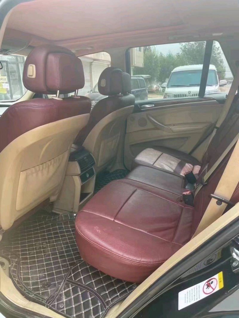 济南09年宝马X53