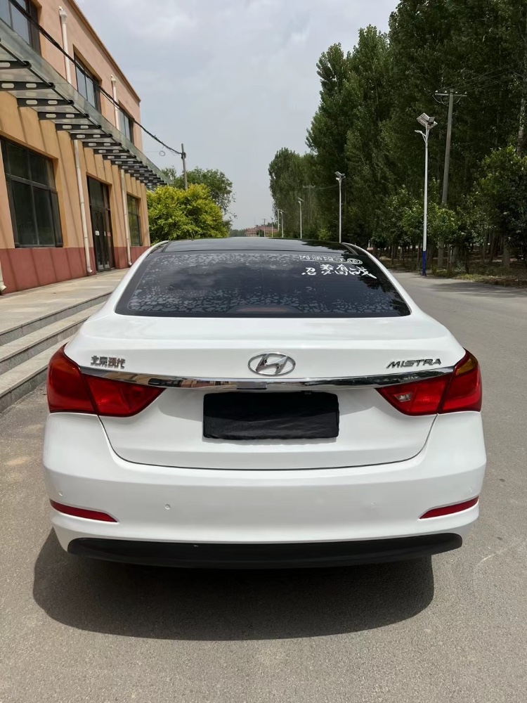 廊坊15年现代名图4