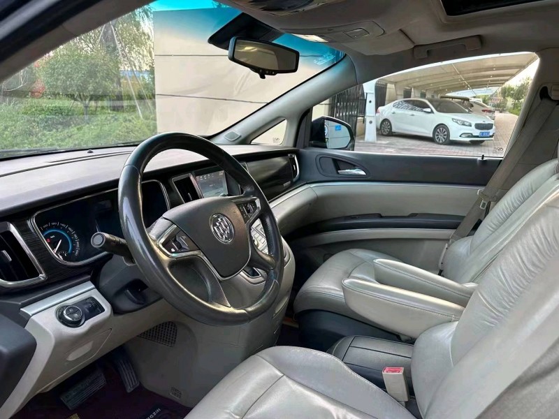 济南13年别克GL84