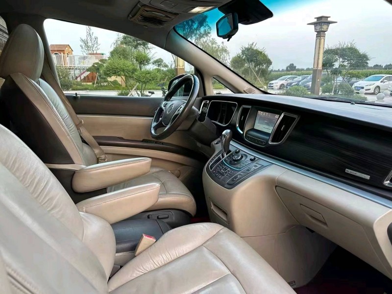 济南13年别克GL85