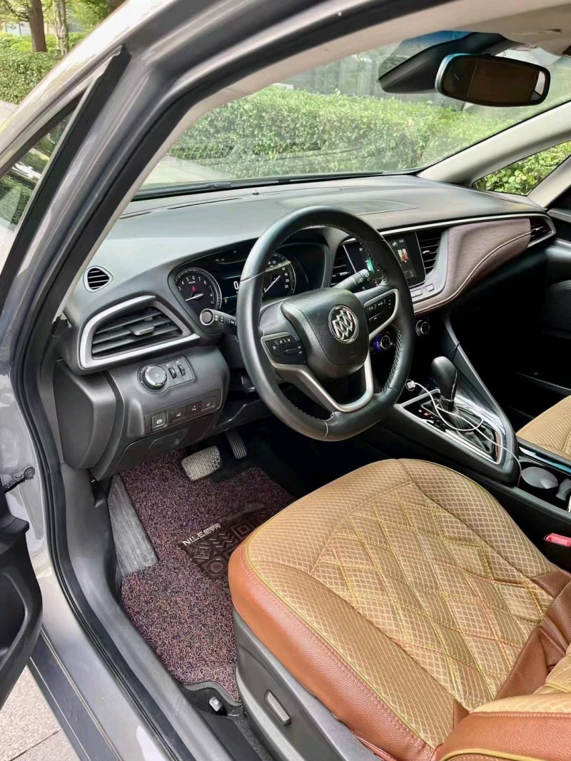 济南19年别克GL63