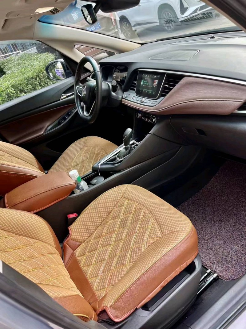 济南19年别克GL68