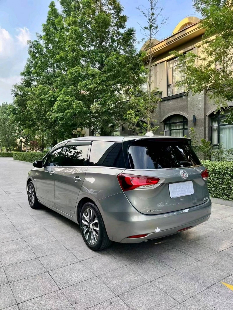 济南19年别克GL69