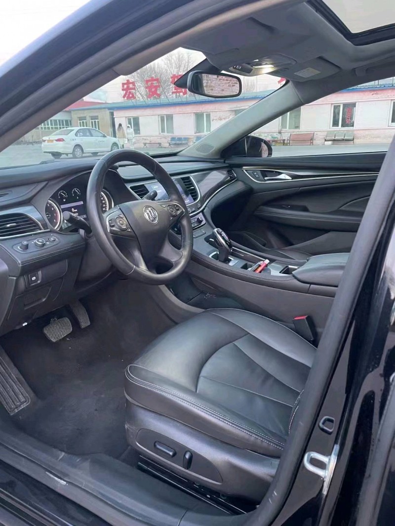 沈阳22年别克君越6