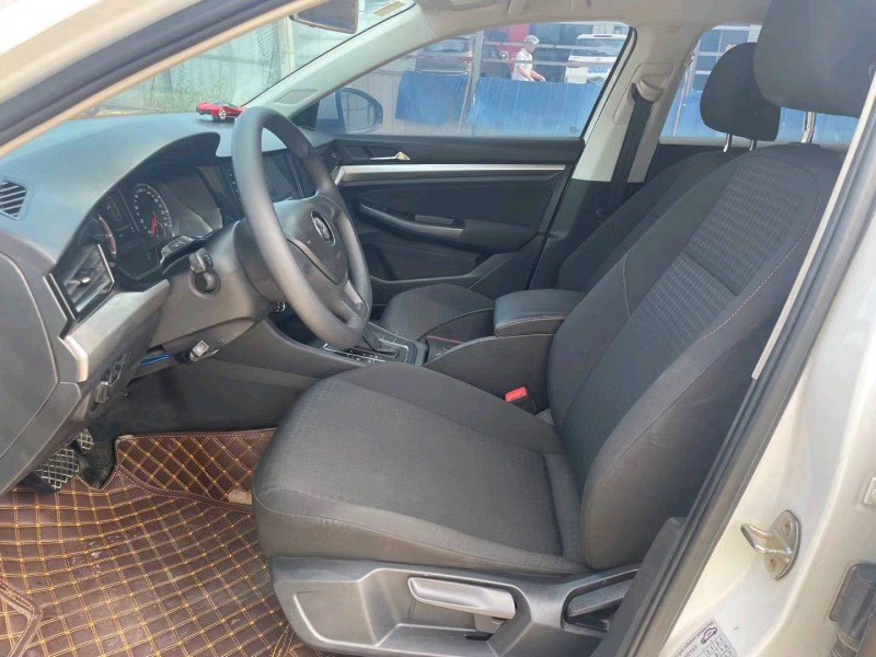 济南19年大众宝来4