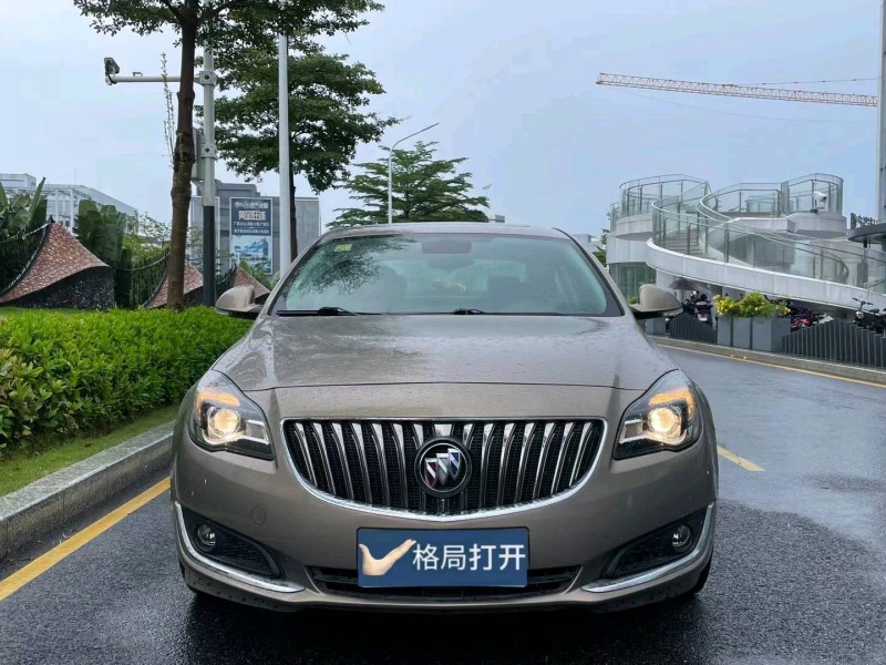 深圳15年别克君威1