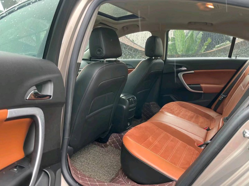 深圳15年别克君威5