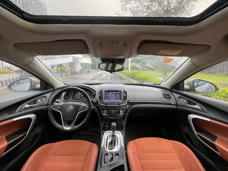 深圳15年别克君威7