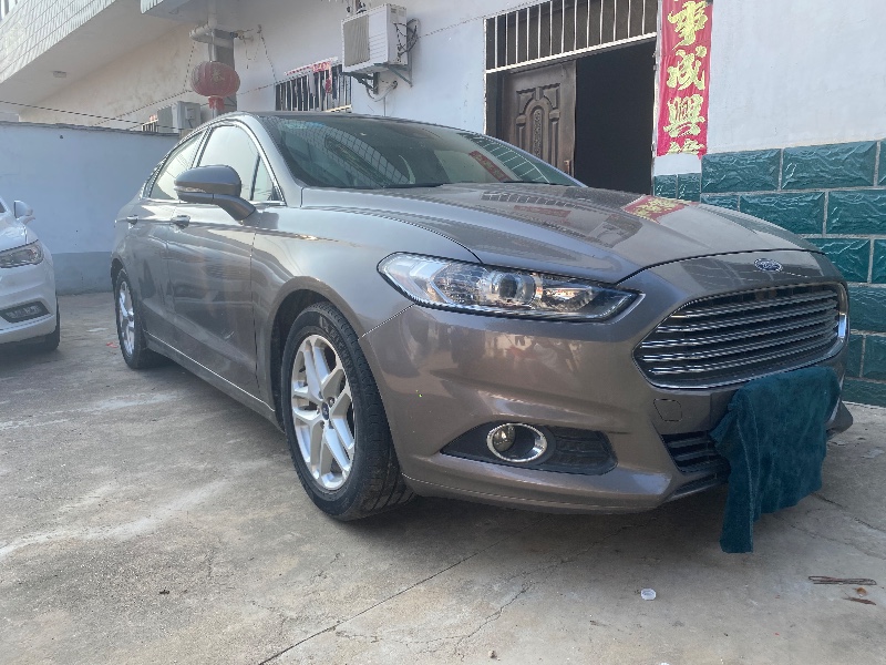 盐城16年福特蒙迪欧8