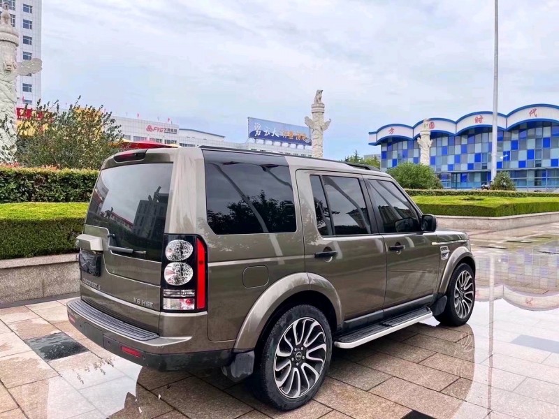 东营10年路虎发现6