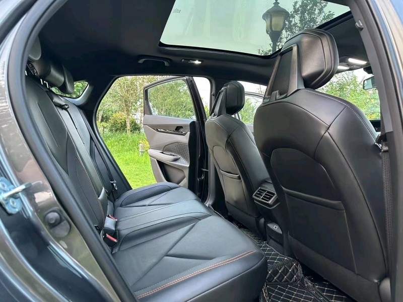 徐州22年长安汽车UNI-V6