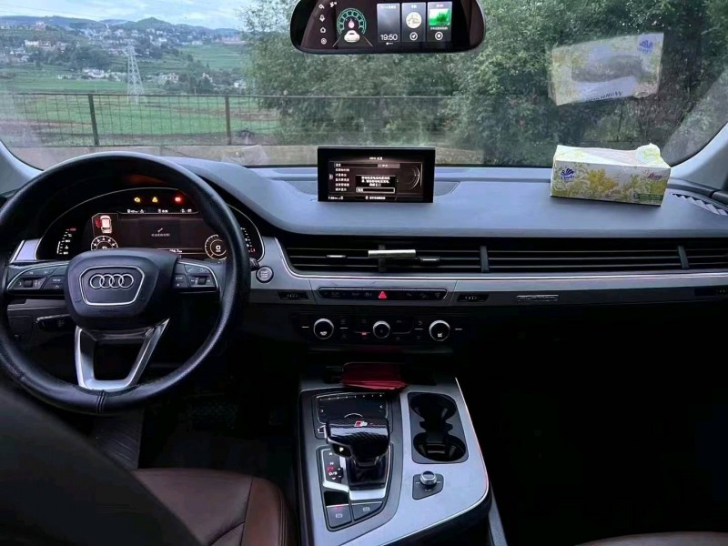 保山16年奧迪Q75
