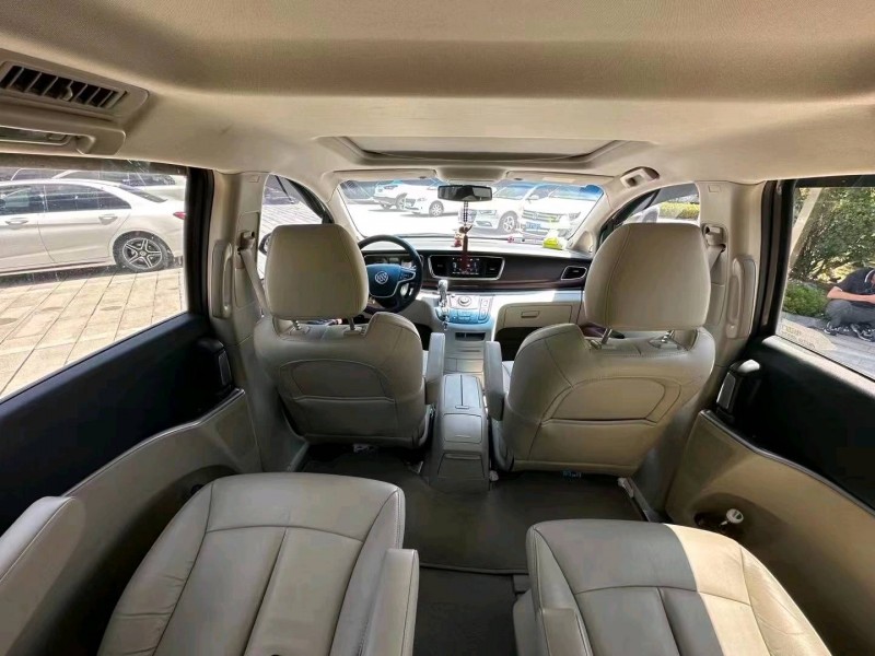 枣庄17年别克GL87