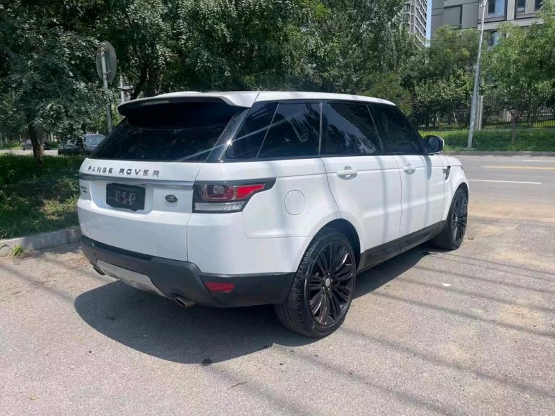 沈阳14年路虎揽胜运动5