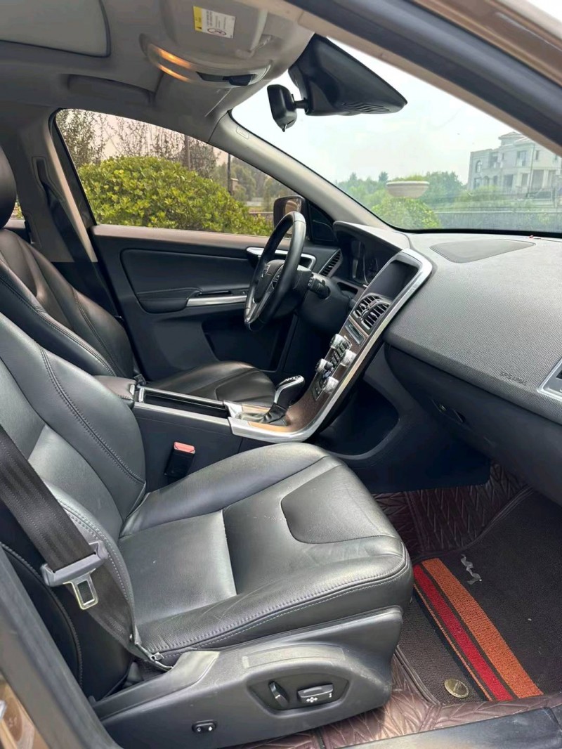 枣庄16年沃尔沃XC602