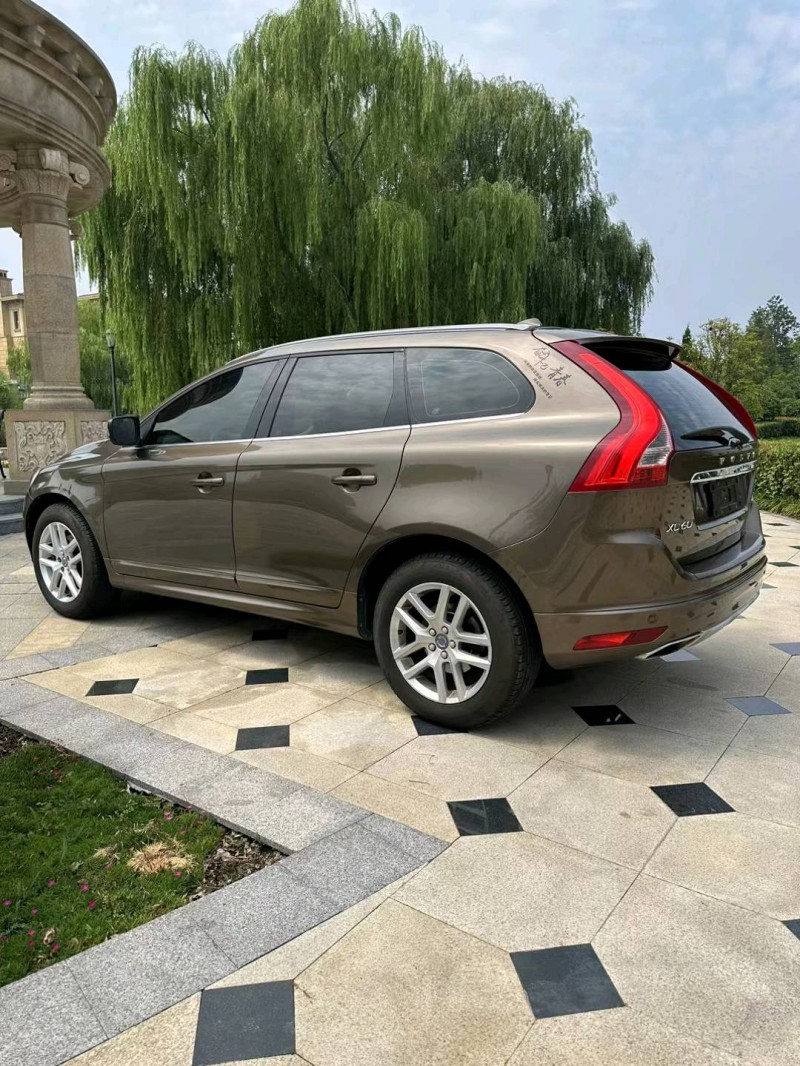 枣庄16年沃尔沃XC605