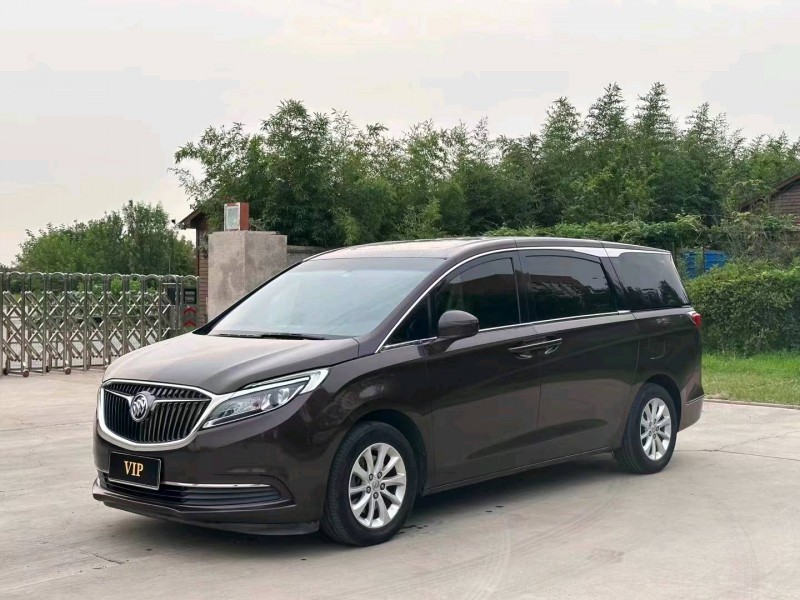 东营18年别克GL82