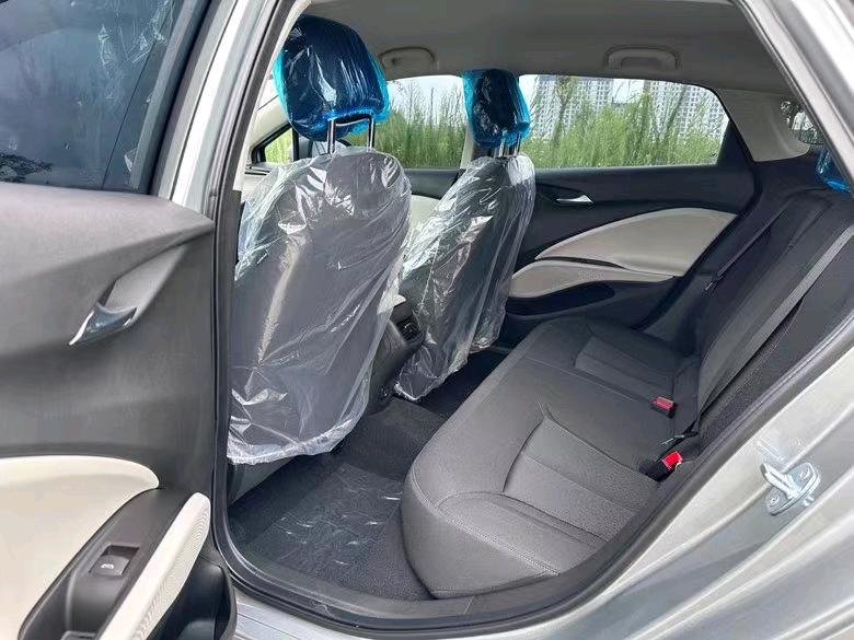 盐城23年别克微蓝4