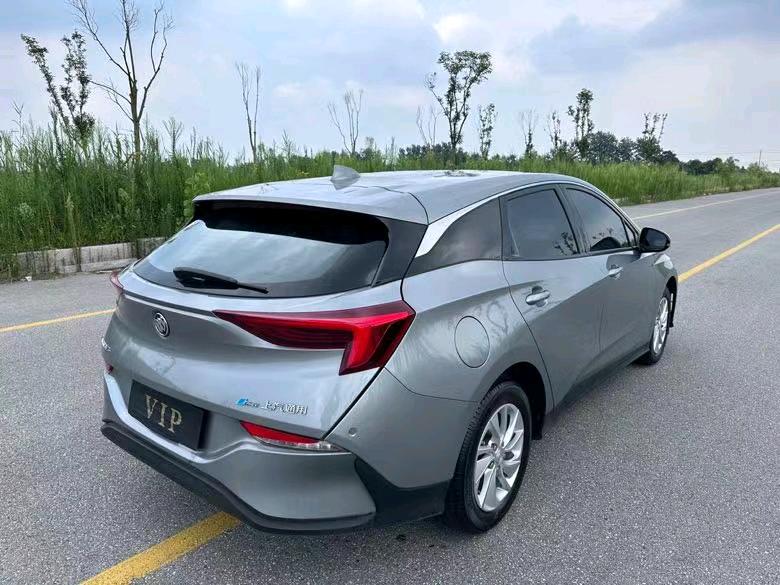 盐城23年别克微蓝7