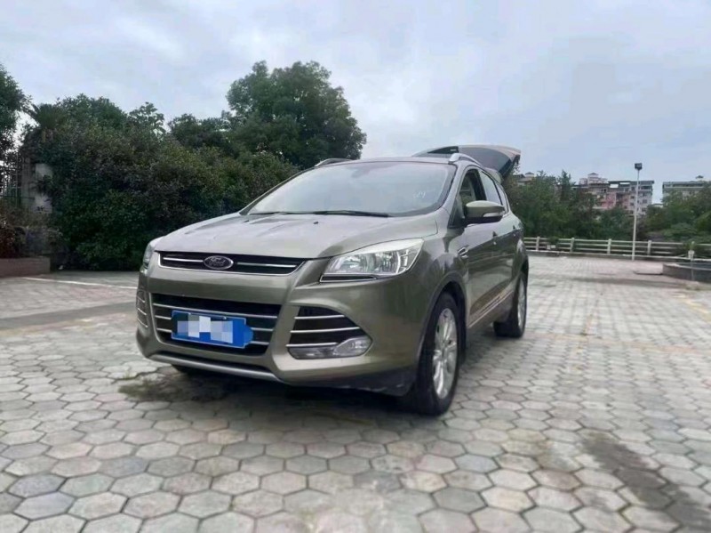 重庆15年福特翼虎3