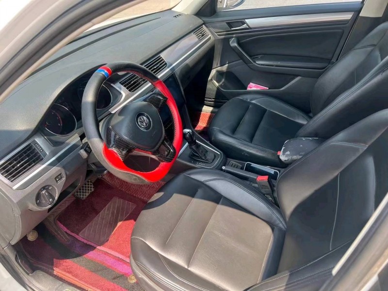 济南17年大众宝来4