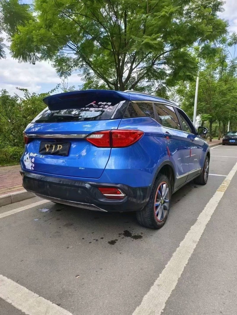 黔西南19年漢騰汽車X56