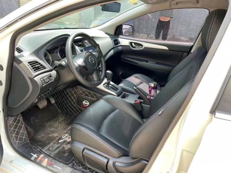 鄭州21年日產軒逸4