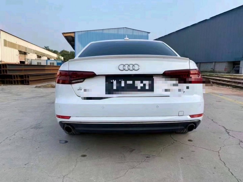 鄭州18年奧迪A4L9