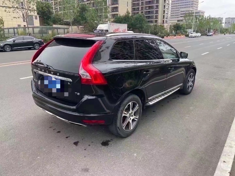 青岛14年沃尔沃XC603
