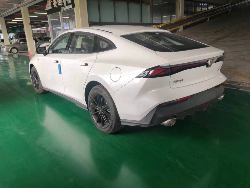 枣庄23年长安汽车UNI-V4