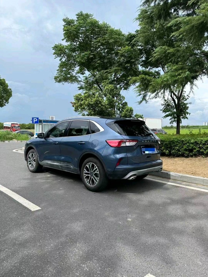 徐州22年福特锐际8