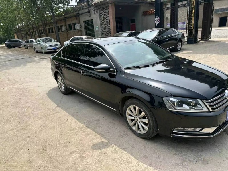 保定12年大众迈腾3