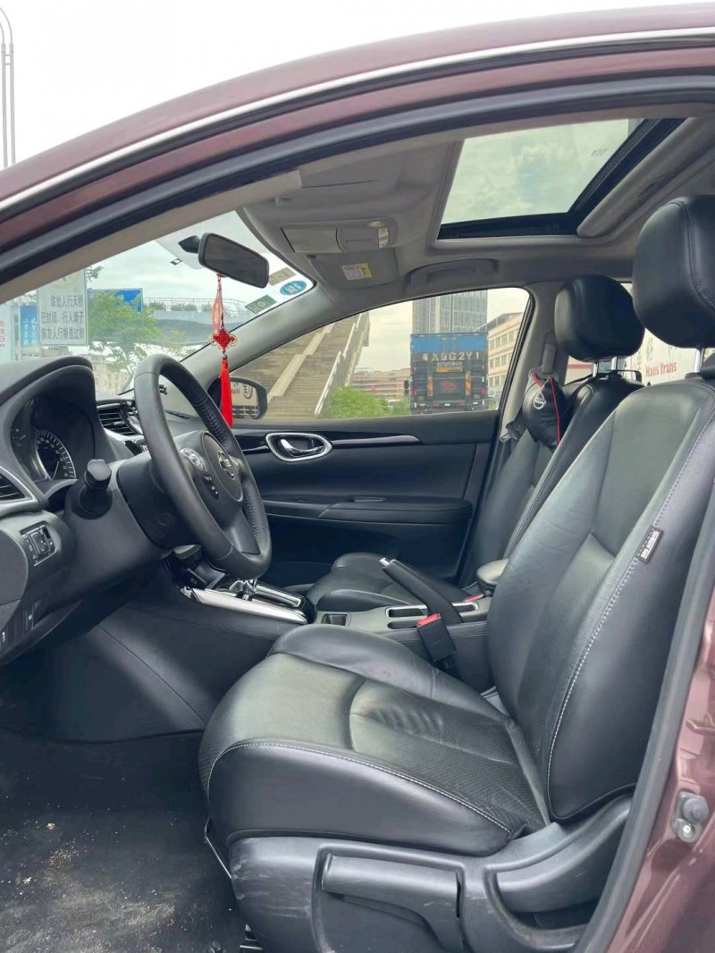 广州18年日产轩逸4