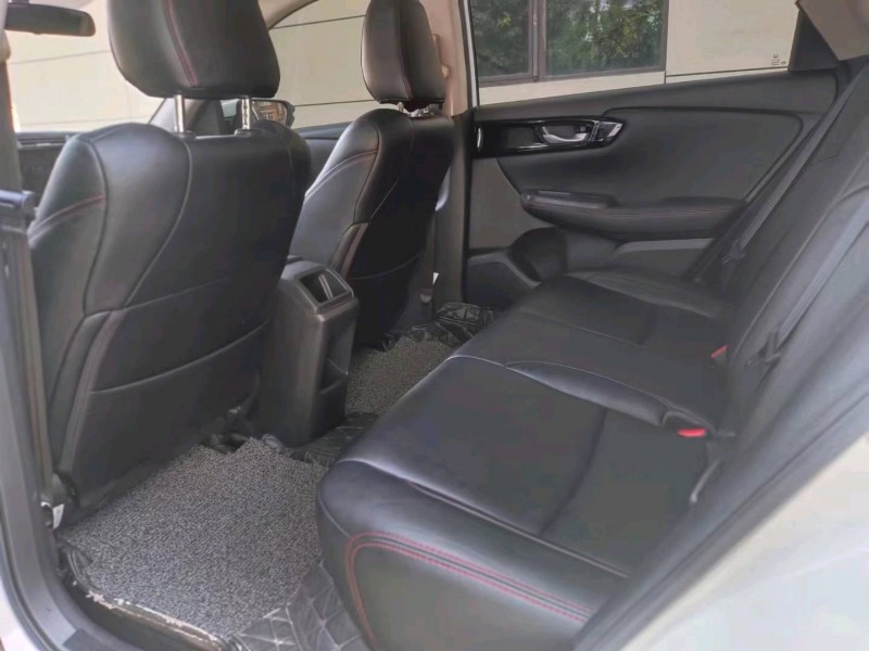 保定19年本田享域8