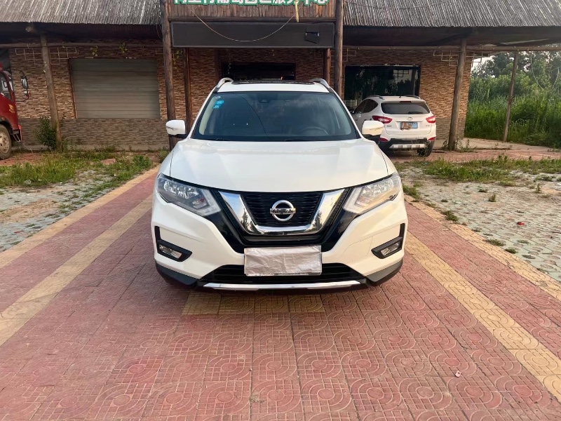 徐州18年日产奇骏1