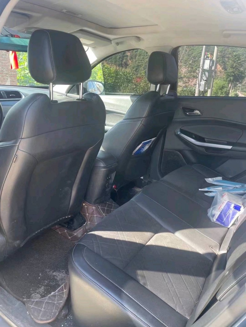 邯郸20年福特福睿斯6