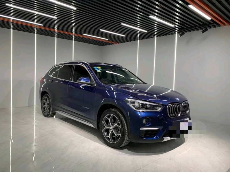 成都17年宝马X12