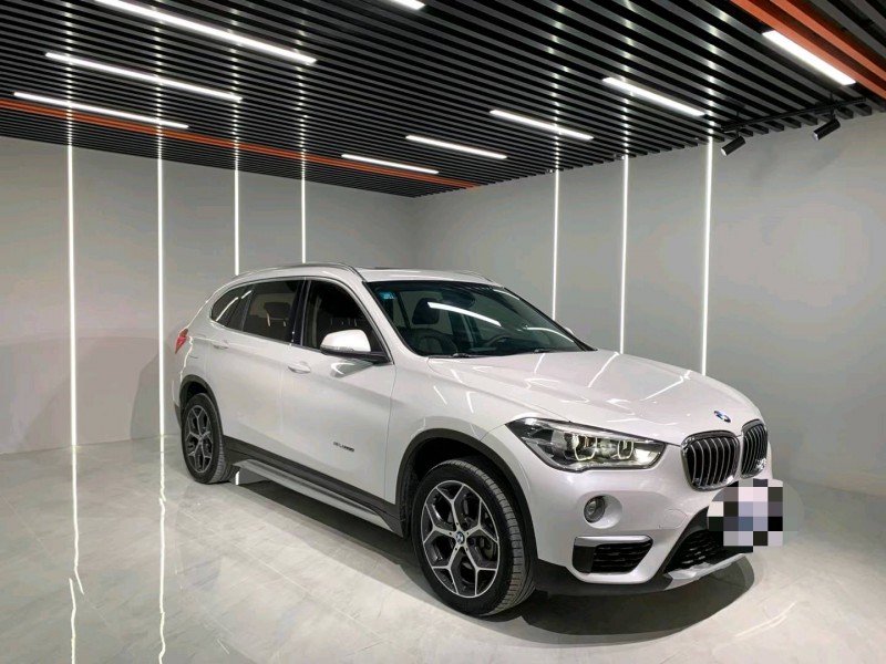 成都18年宝马X12