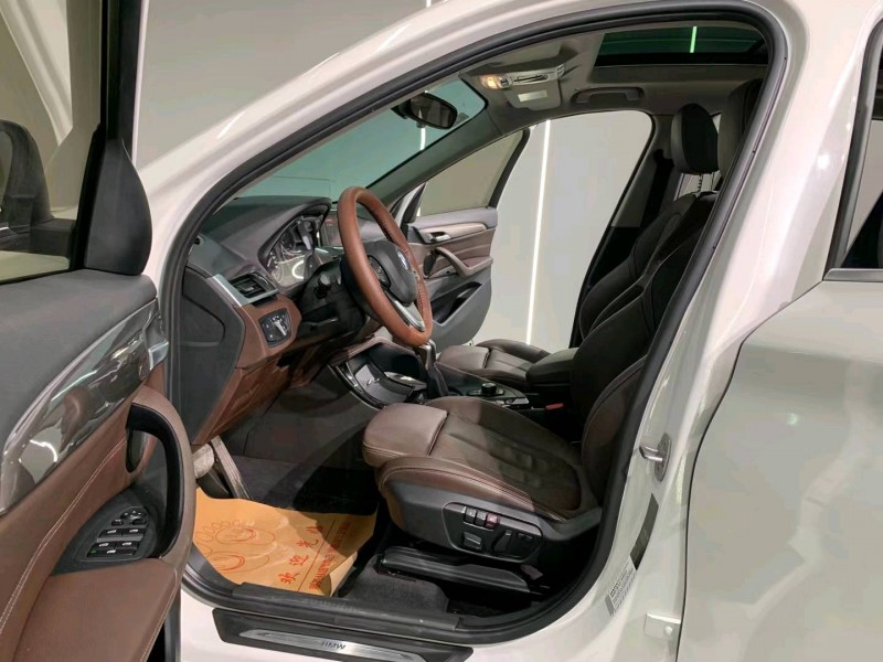 成都18年宝马X14