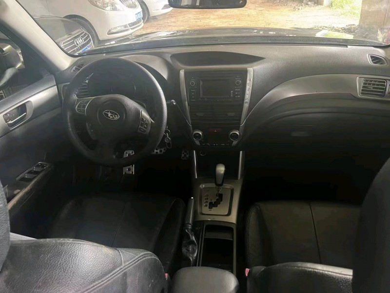 枣庄13年斯巴鲁森林人5