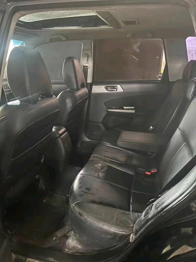 枣庄13年斯巴鲁森林人6