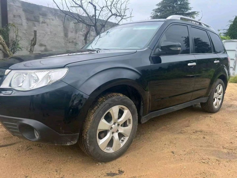 枣庄13年斯巴鲁森林人7